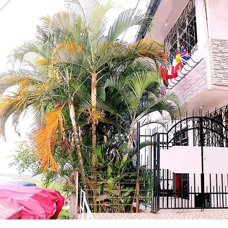Hostal Maravilla Amazonica Икитос Экстерьер фото