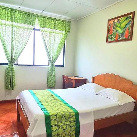 Hostal Maravilla Amazonica Икитос Экстерьер фото